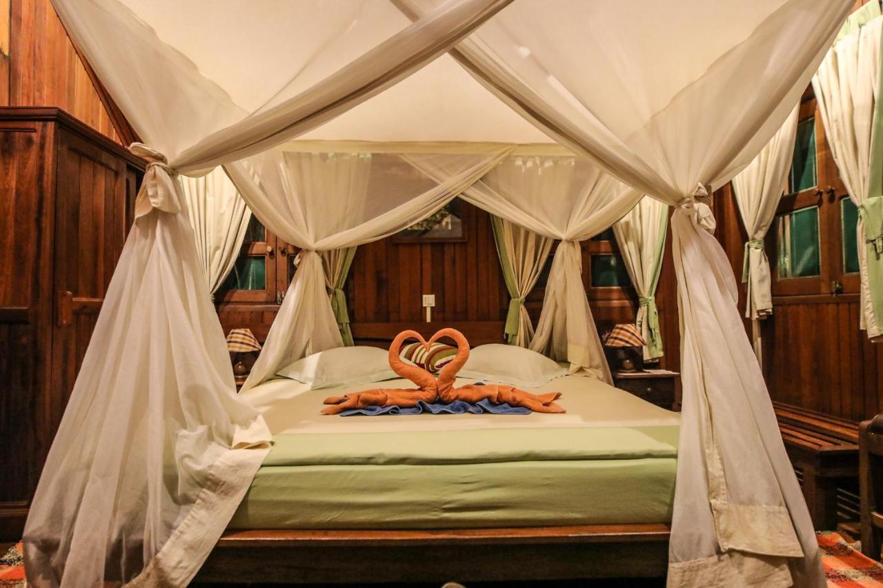 Hotel Olympe De Bemaraha à Bekopaka Extérieur photo