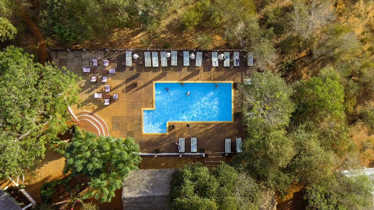 Hotel Olympe De Bemaraha à Bekopaka Extérieur photo