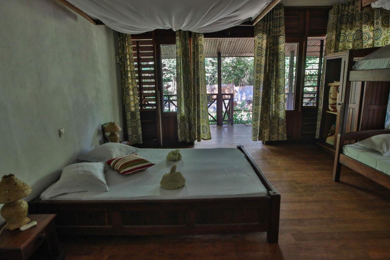 Hotel Olympe De Bemaraha à Bekopaka Extérieur photo