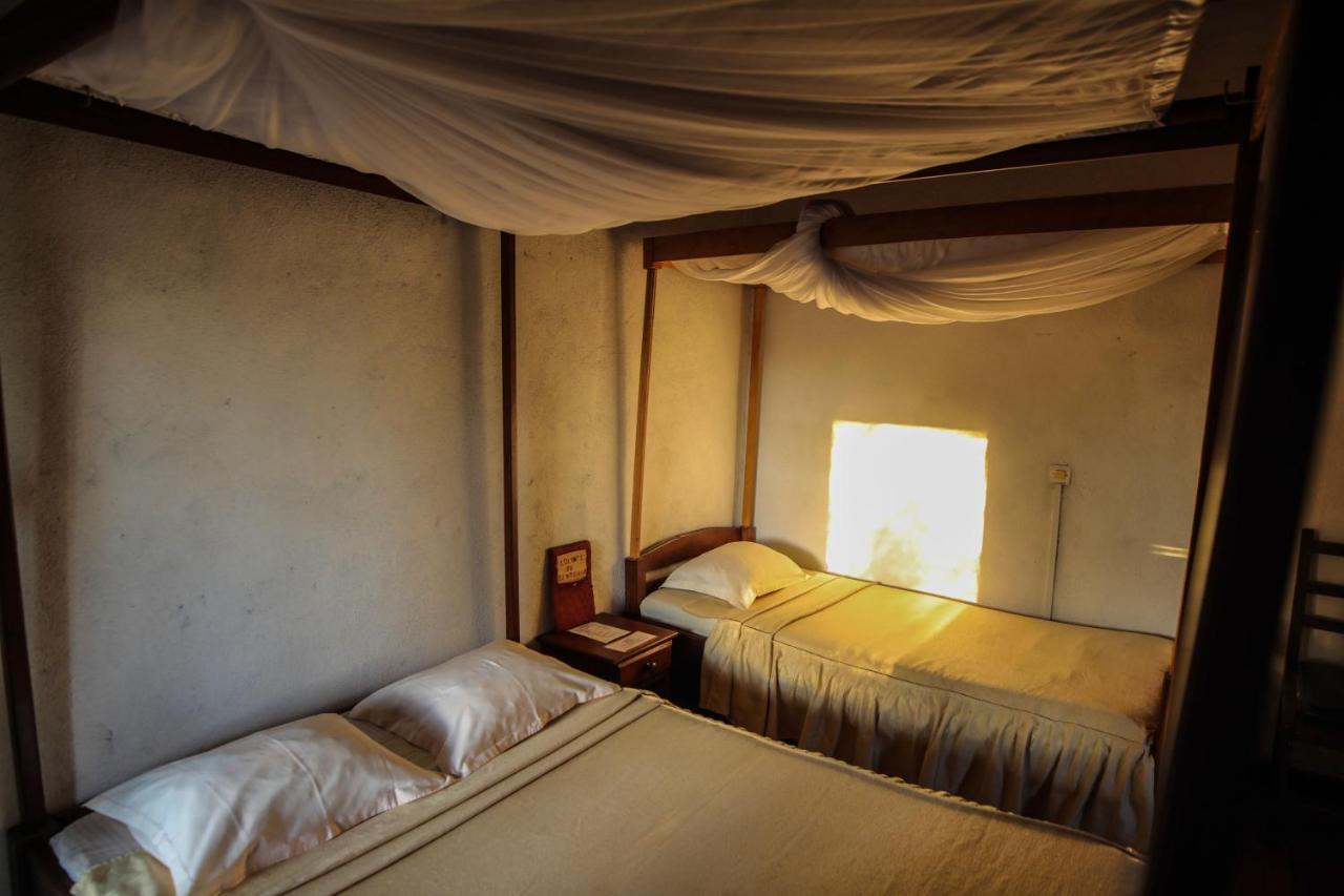 Hotel Olympe De Bemaraha à Bekopaka Extérieur photo