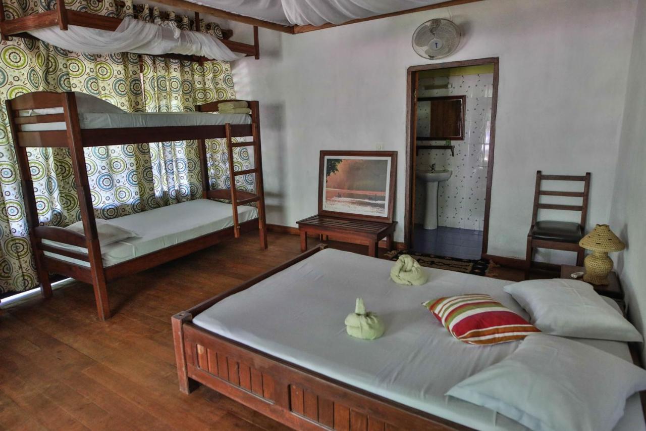 Hotel Olympe De Bemaraha à Bekopaka Extérieur photo