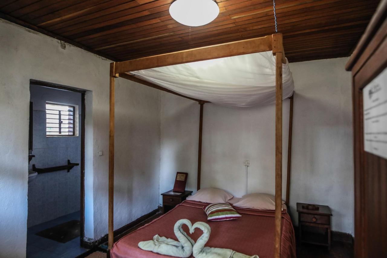Hotel Olympe De Bemaraha à Bekopaka Extérieur photo