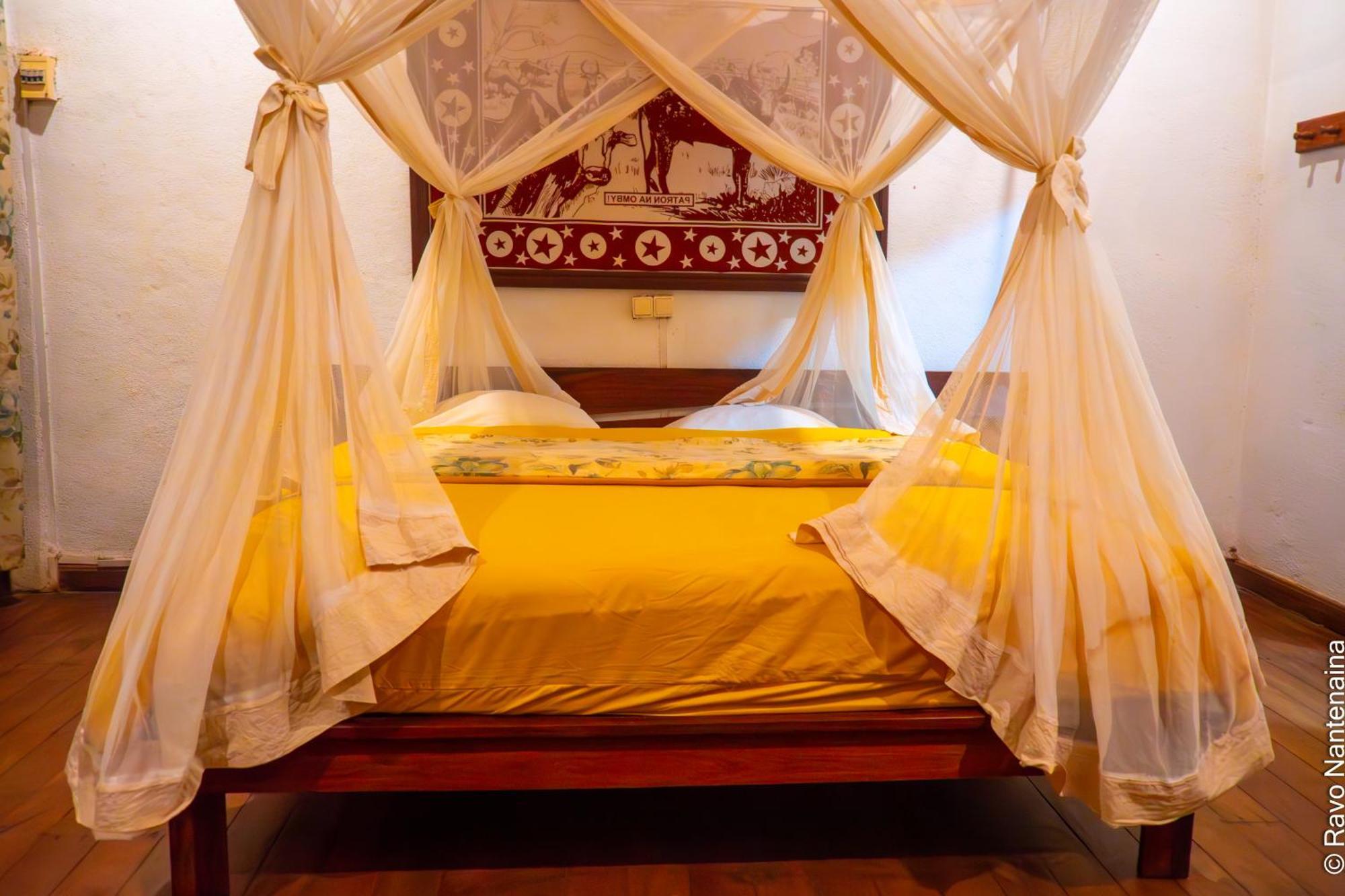 Hotel Olympe De Bemaraha à Bekopaka Extérieur photo