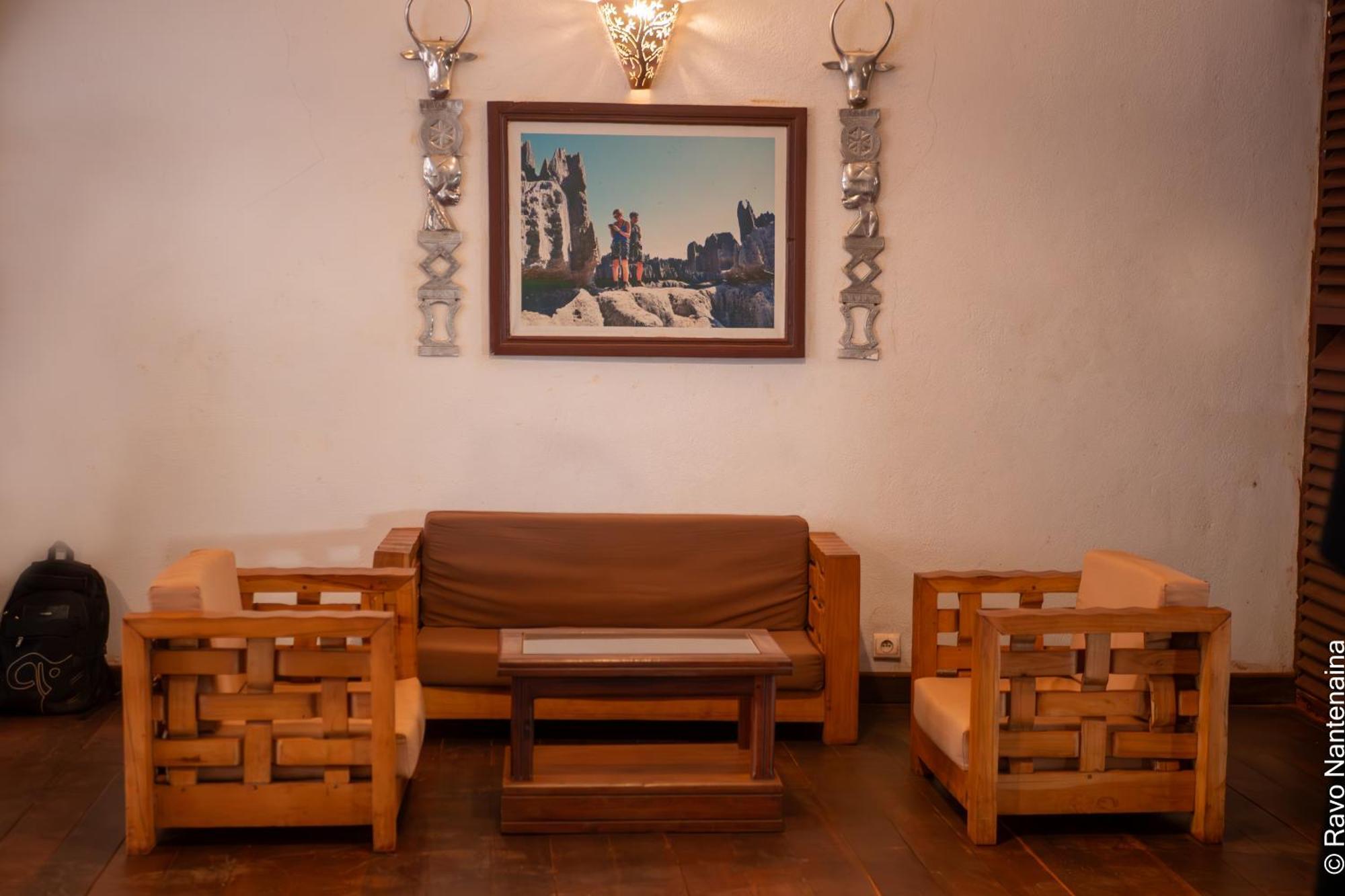 Hotel Olympe De Bemaraha à Bekopaka Extérieur photo