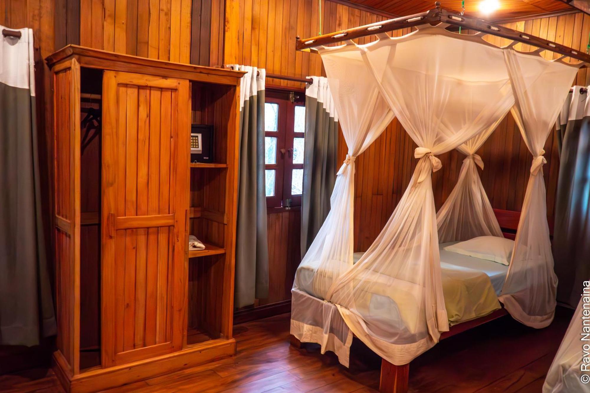 Hotel Olympe De Bemaraha à Bekopaka Extérieur photo