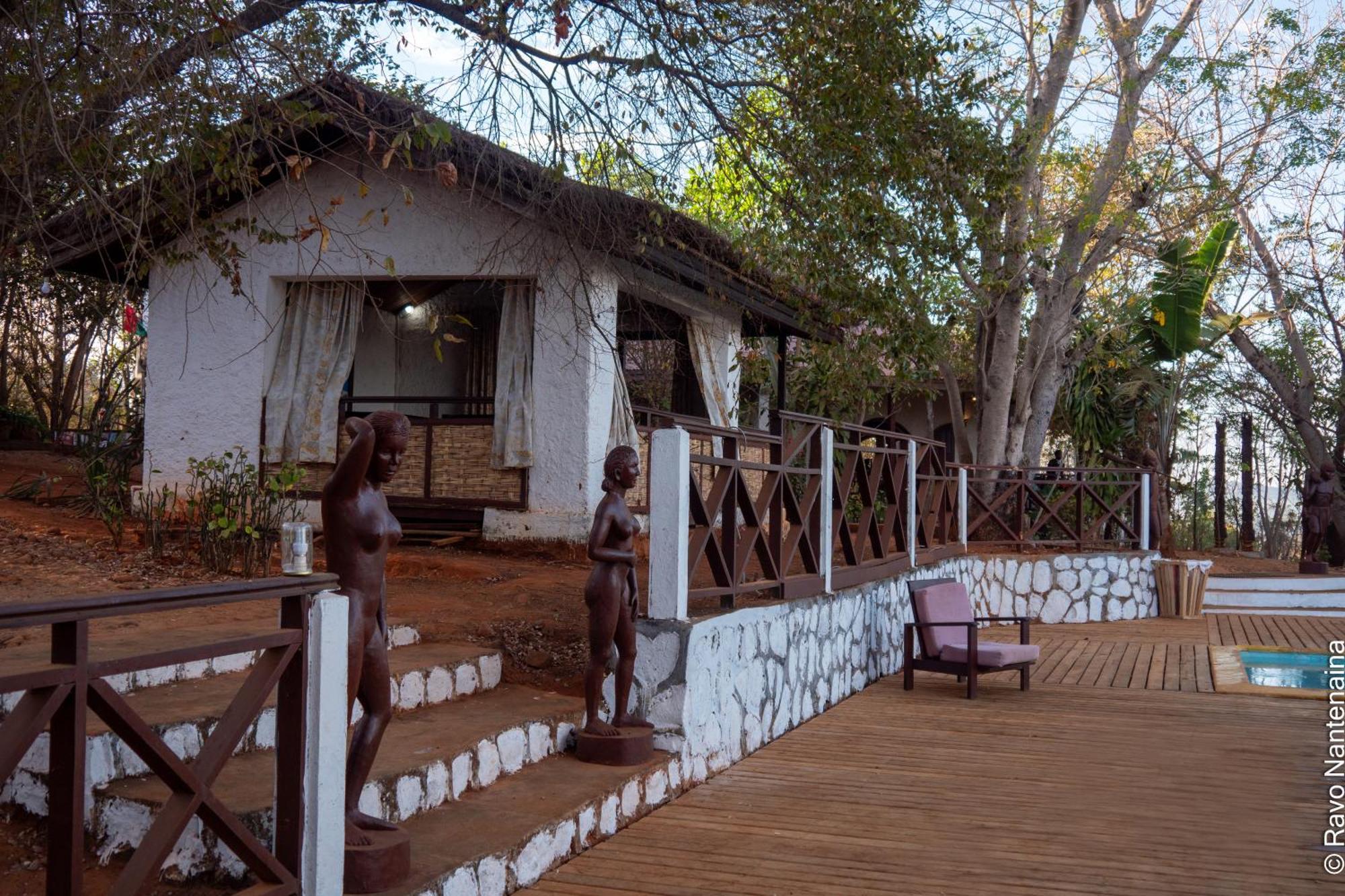 Hotel Olympe De Bemaraha à Bekopaka Extérieur photo