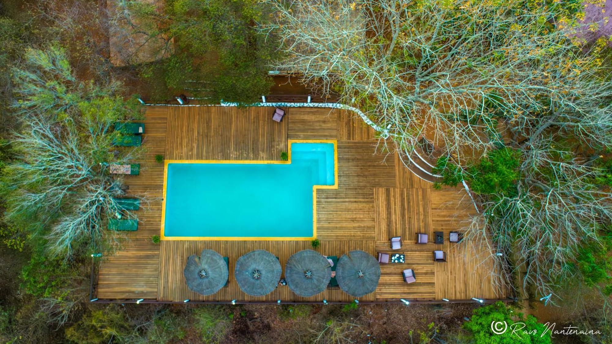 Hotel Olympe De Bemaraha à Bekopaka Extérieur photo